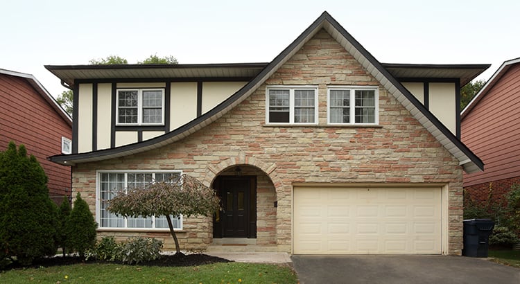 Selling Your House? Make Sure You Price It Right. | Keeping Current Matters