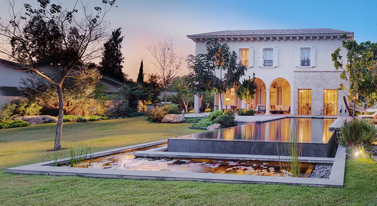 Luxury Homes Are in High Demand | Keeping Current Matters