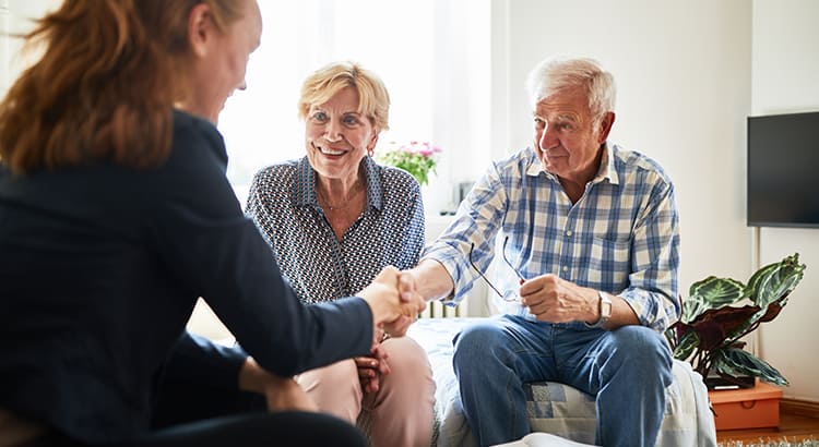 If You’re Selling Your House This Summer, Hiring a Pro Is Critical | Keeping Current Matters