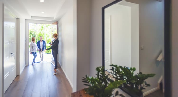 Is the Shifting Market a Challenge or an Opportunity for Homebuyers? | Keeping Current Matters
