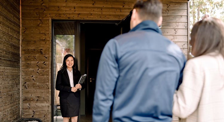 What You Want To Know If You’re Pursuing Your Dream of Homeownership | Keeping Current Matters